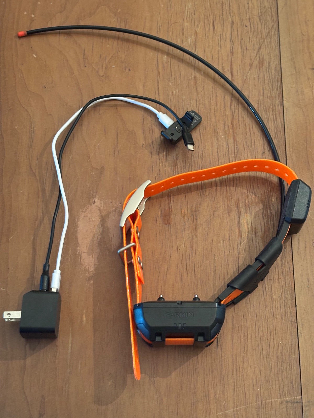 Garmin Alpha 200i GPS Tracking and Training Bundle Alpha TT25 Dog Collar
