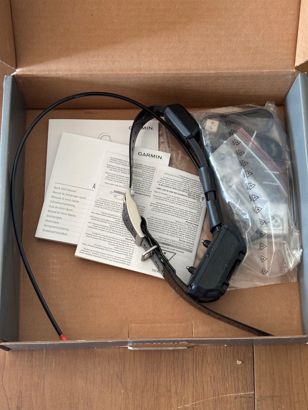 like New Garmin Alpha 300 TT 25 Remote Training System Black 010-02447-62