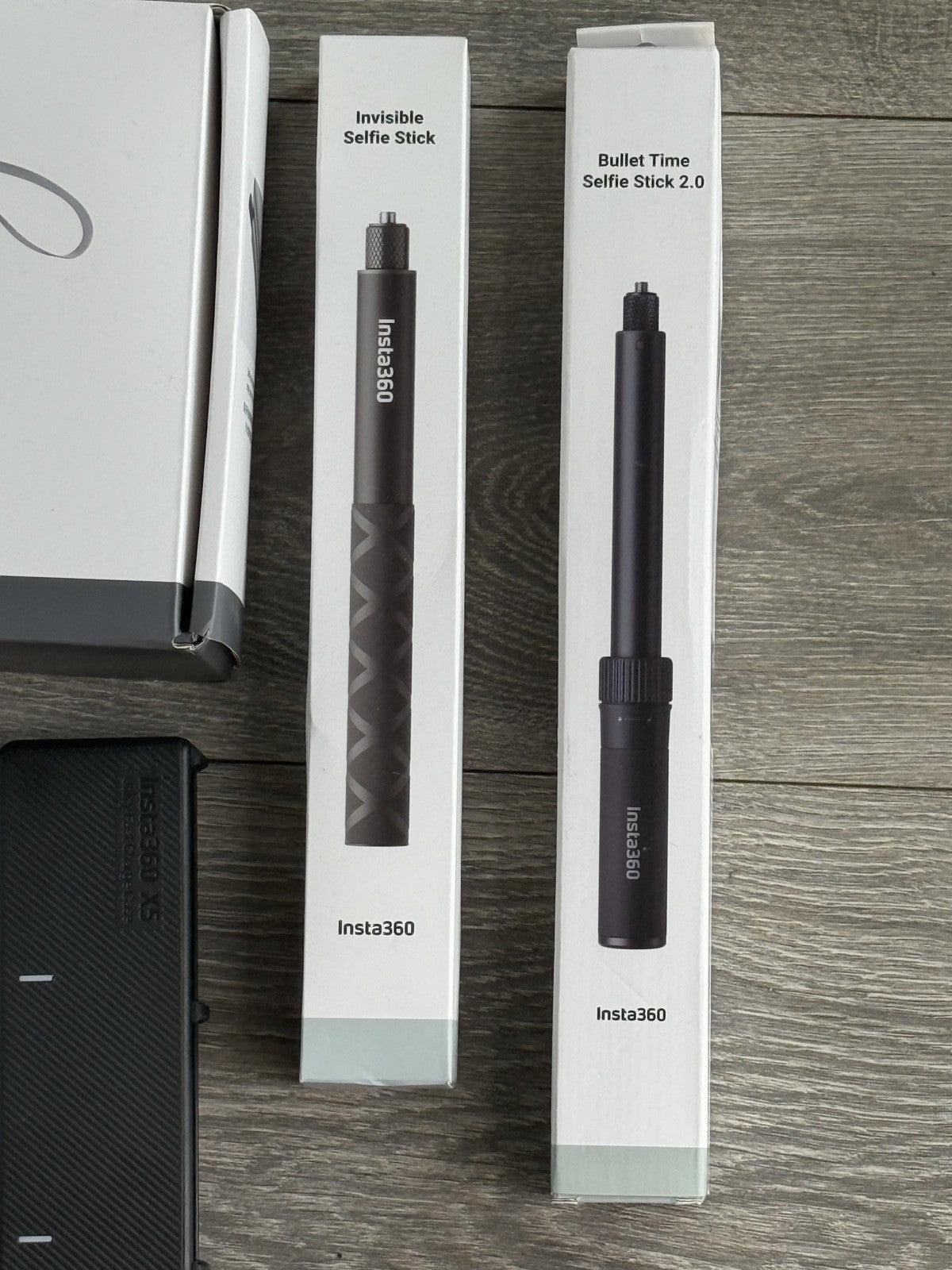Insta360 X5, Essentials Bundle, 2 Battties in Excellent condition