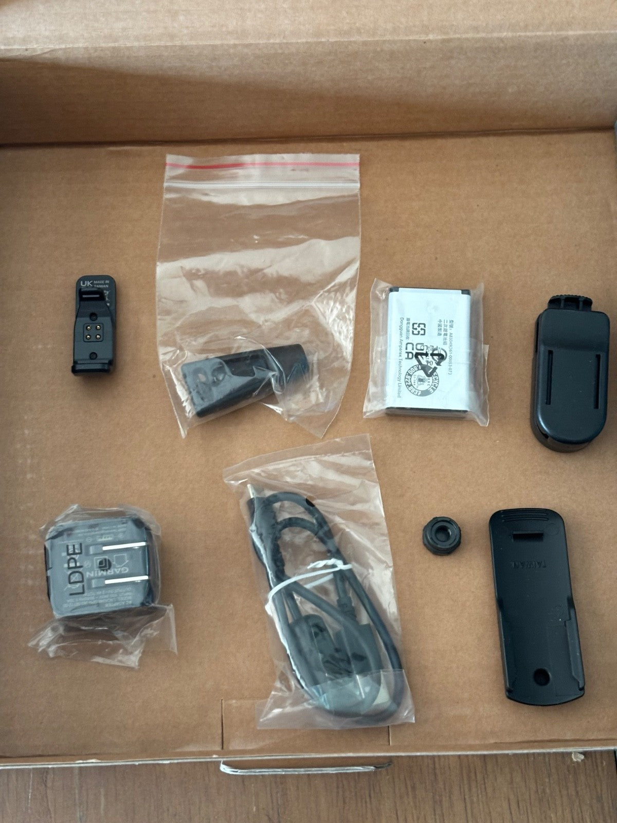 like New Garmin Alpha 300 TT 25 Remote Training System Black 010-02447-62