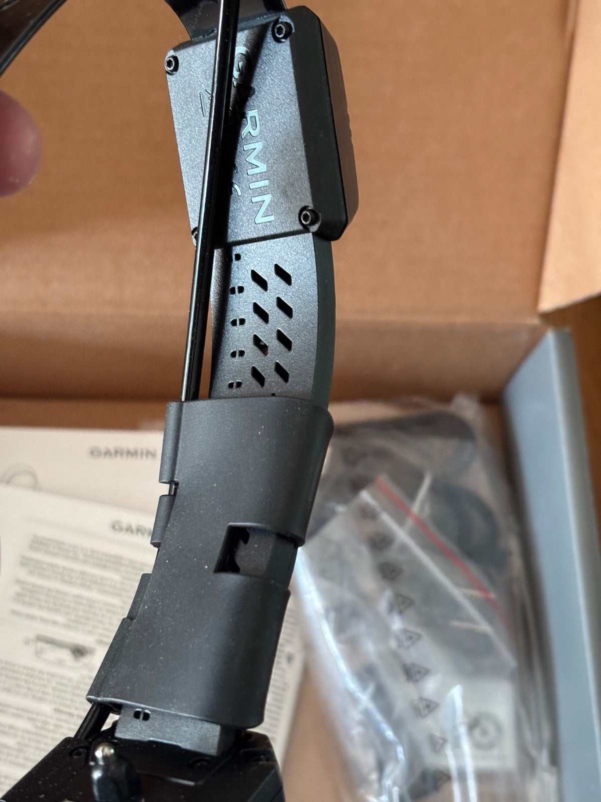 like New Garmin Alpha 300 TT 25 Remote Training System Black 010-02447-62