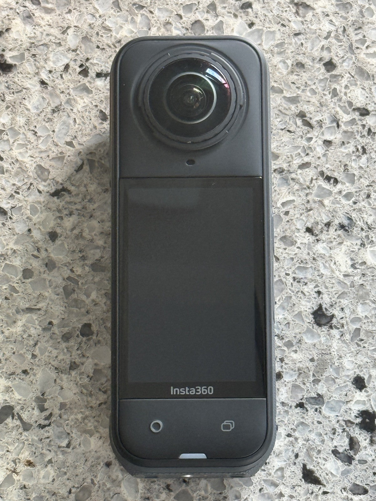 Insta360 X5, Essentials Bundle, 2 Battties in Excellent condition