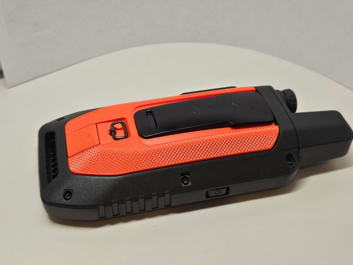 NEW Garmin Alpha 300i Handheld GPS inReach & Training Features