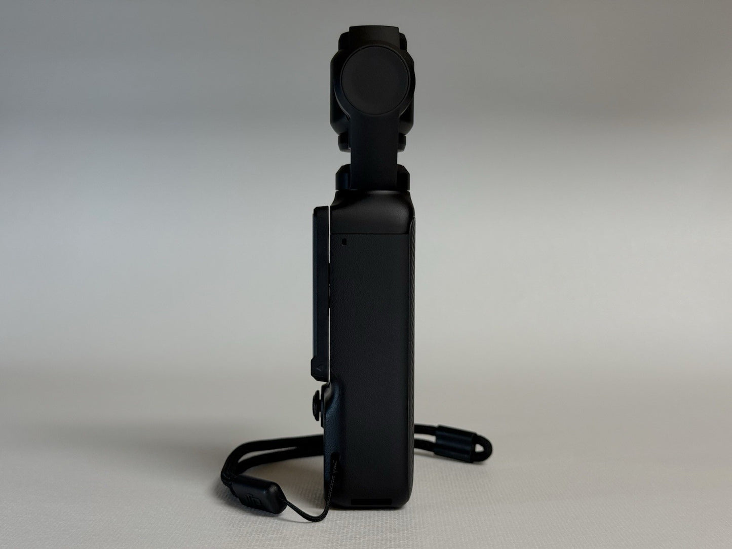 DJI Osmo Pocket 3 Creator Combo Vlogging Camera + 4 Lenses Bundle