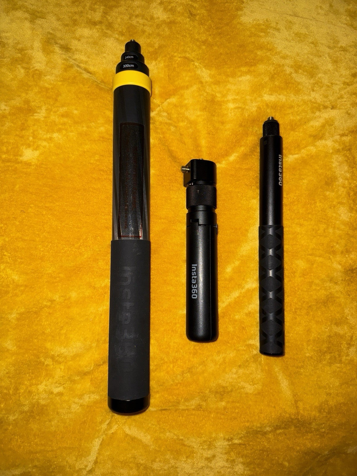 Insta360 X5 - 8K Camera Bundle: 2 Selfie Sticks + Tripod + SD Card *USED ONCE*